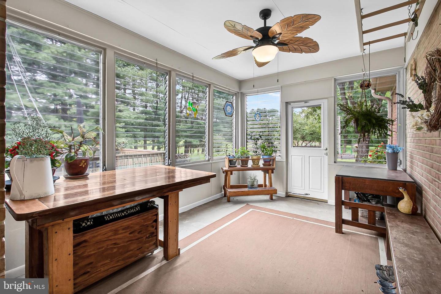 43910 Spinks Ferry Rd Property Photo 13