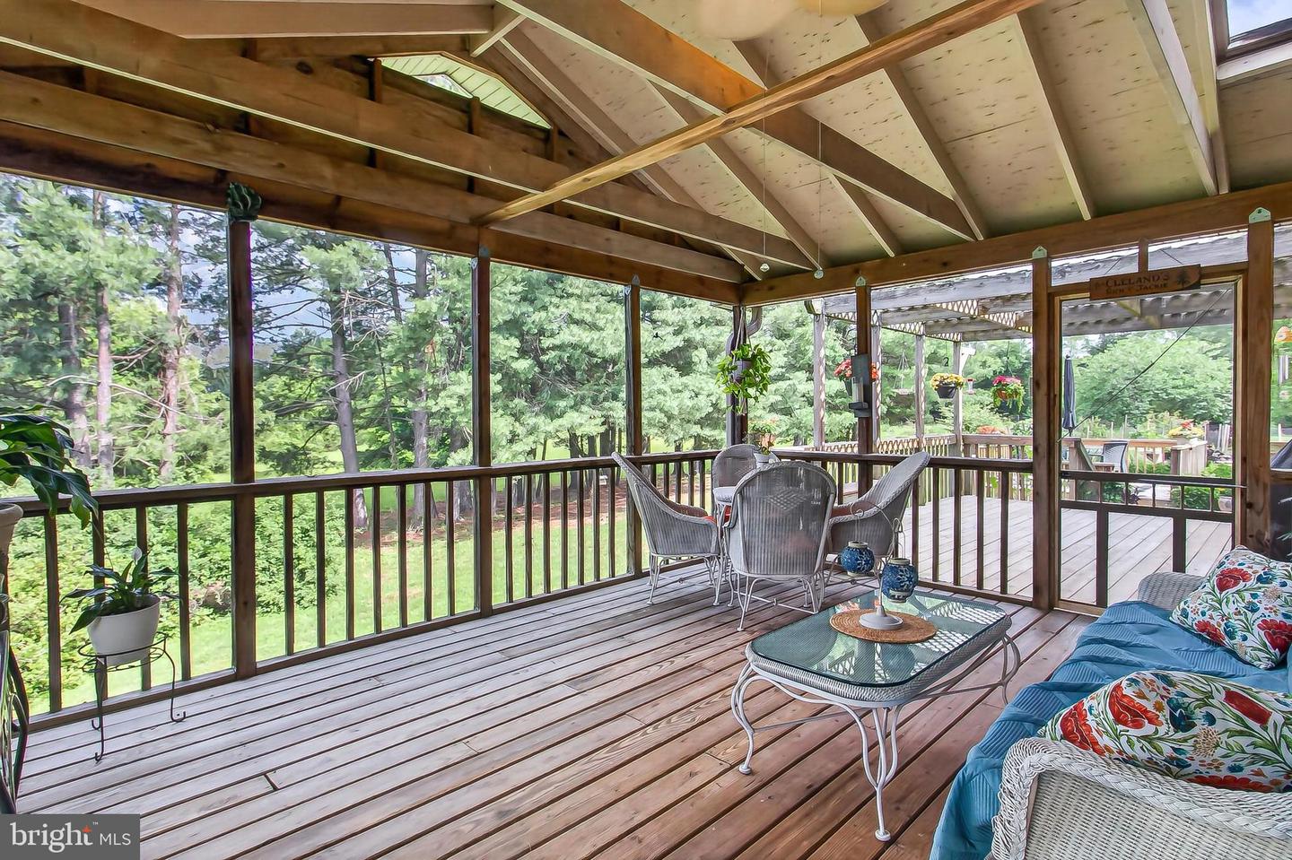 43910 Spinks Ferry Rd Property Photo 15