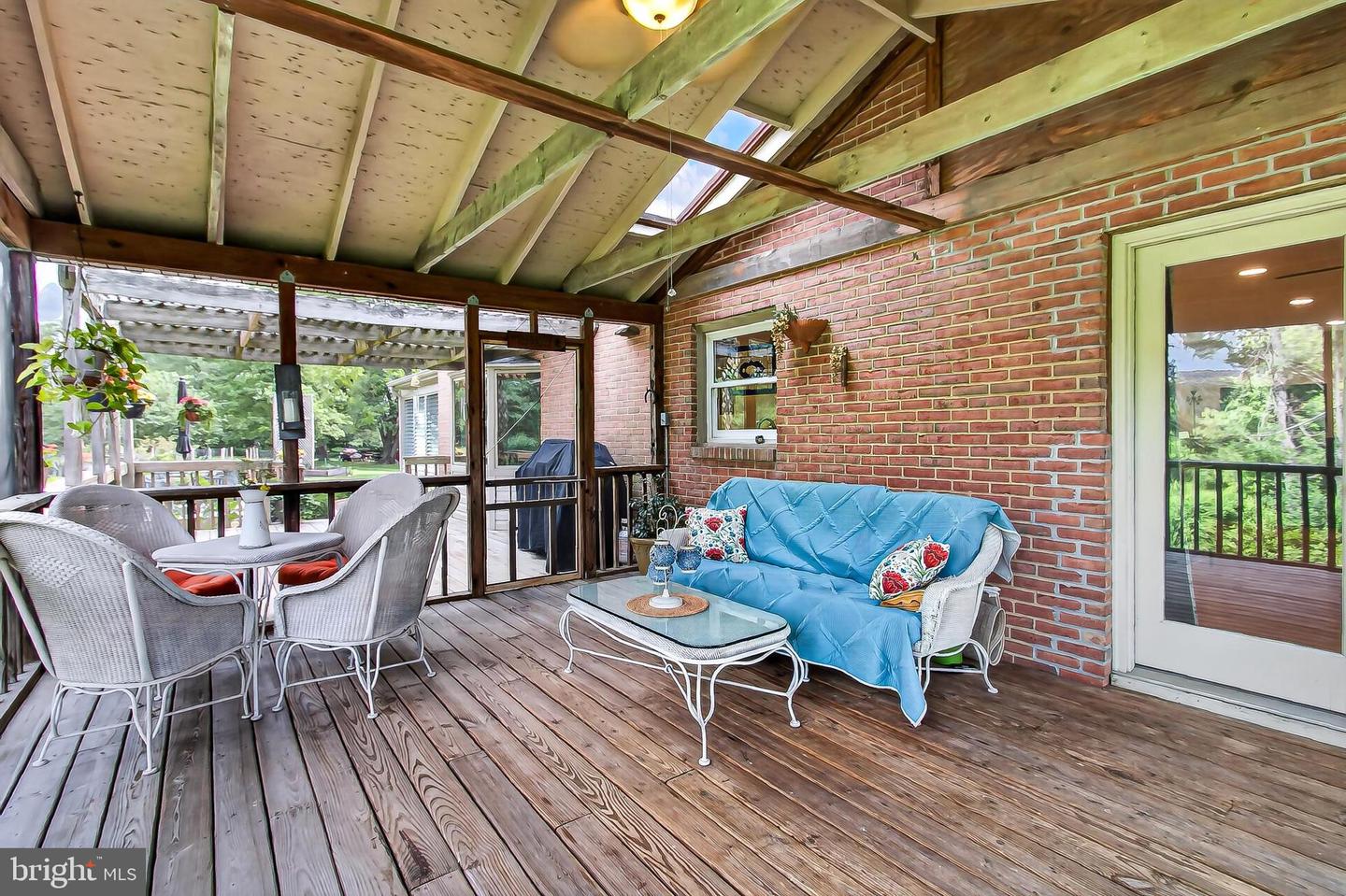 43910 Spinks Ferry Rd Property Photo 16