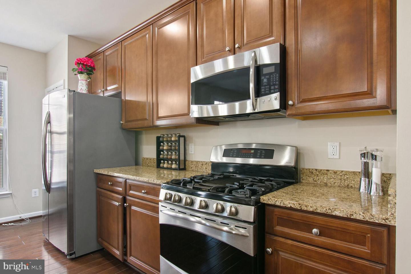 24650 Caribou Sq Property Photo 11