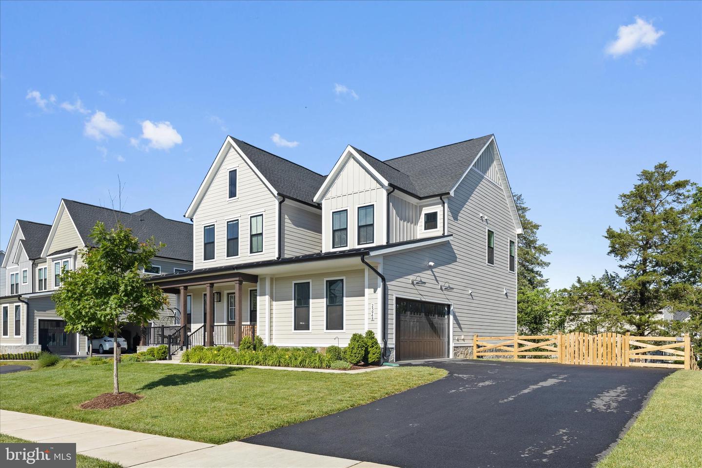 23948 Nightsong Ct Property Photo 4