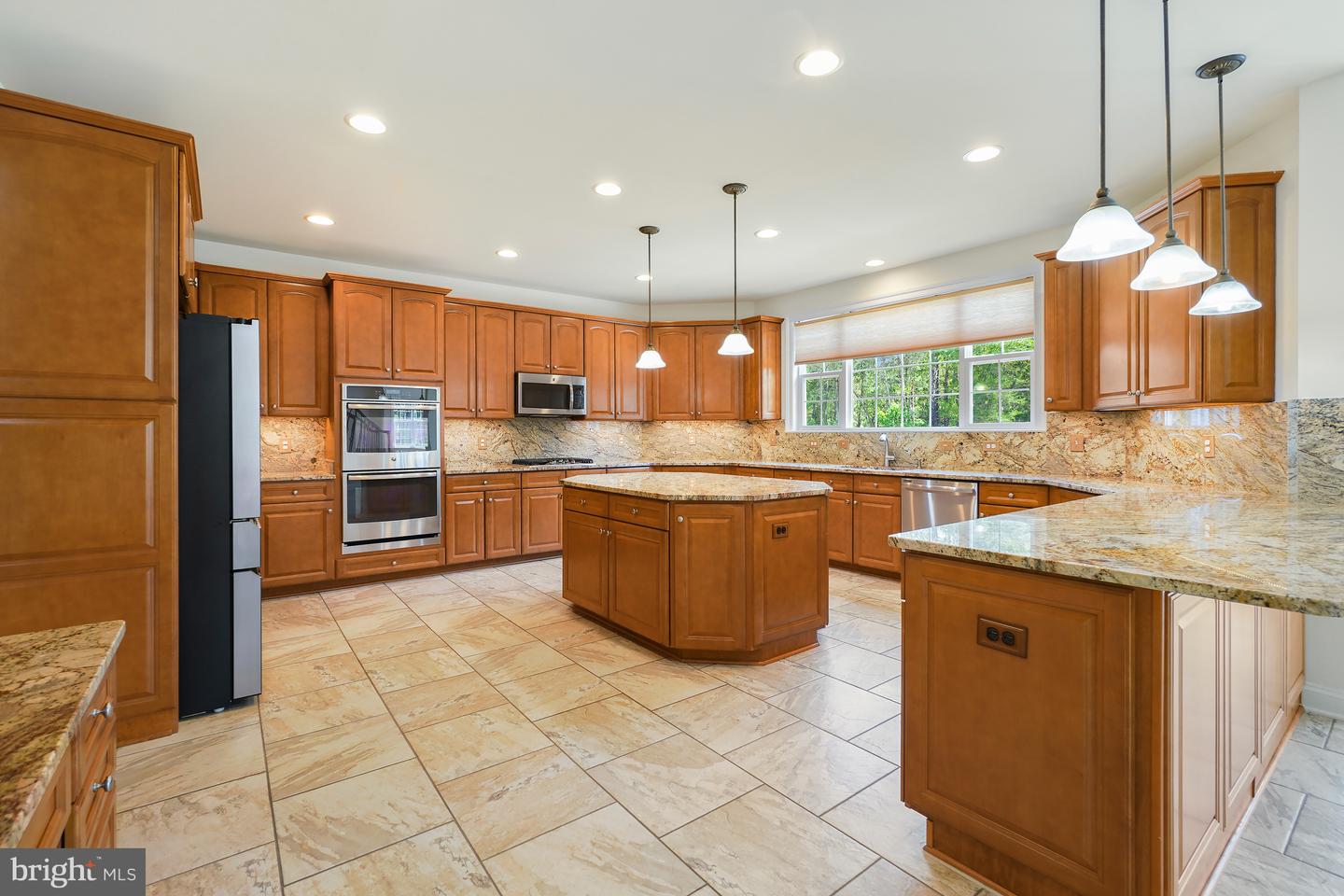 42115 Pleasant Forest Ct Property Photo 21