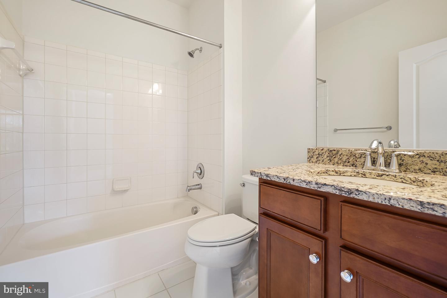 42115 Pleasant Forest Ct Property Photo 29