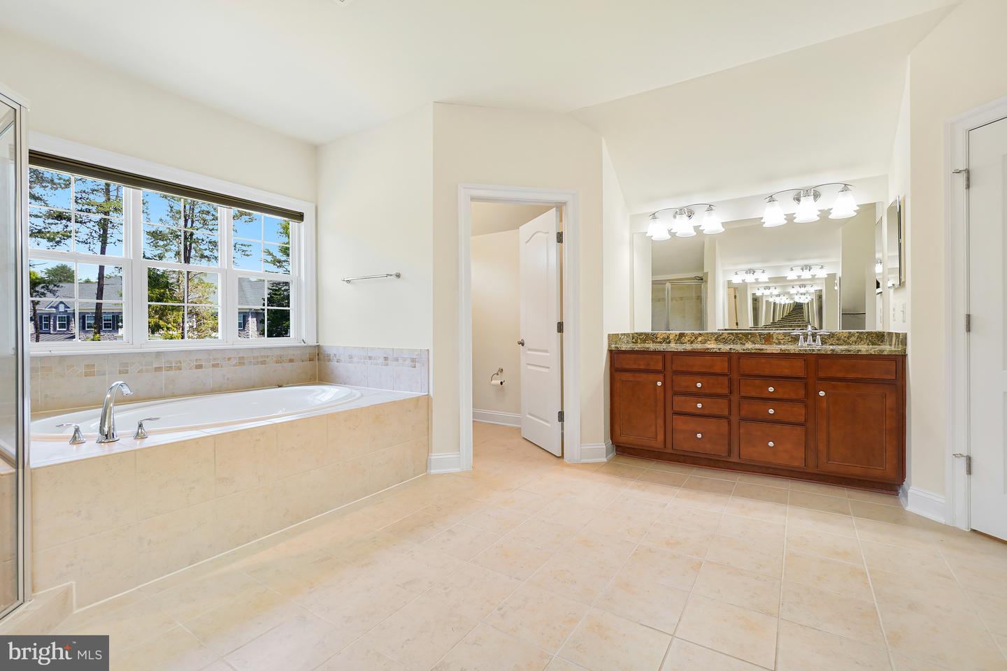 42115 Pleasant Forest Ct Property Photo 40