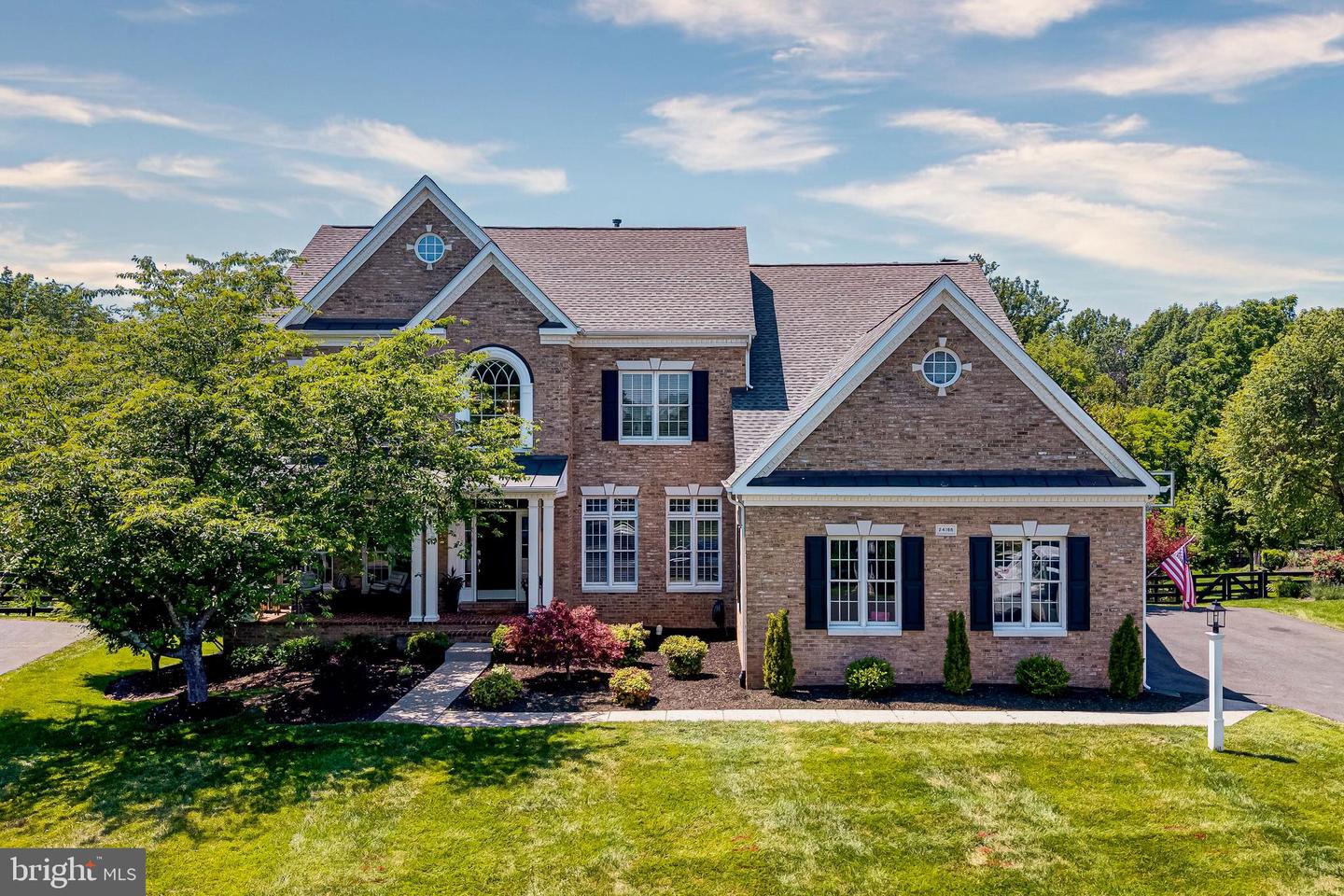 24168 Spring Meadow Cir Property Photo 1