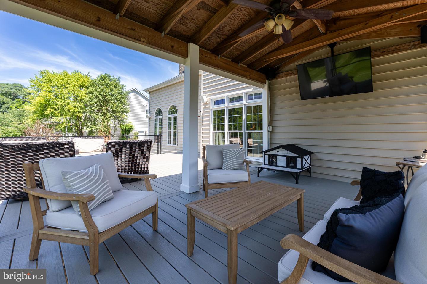 24168 Spring Meadow Cir Property Photo 20