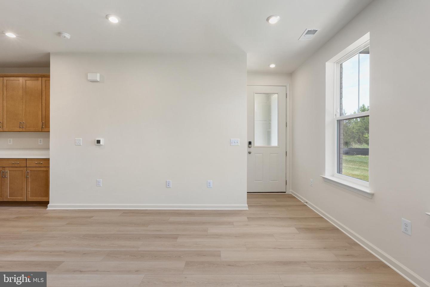 20878 Murry Falls Terrace Property Photo 10