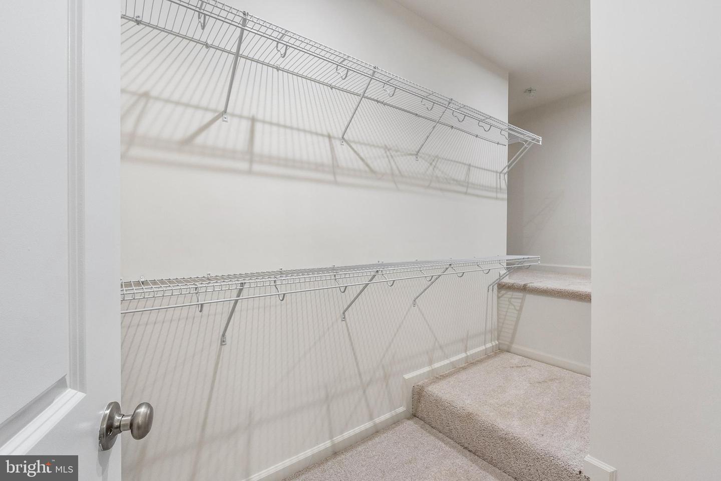 20878 Murry Falls Terrace Property Photo 25