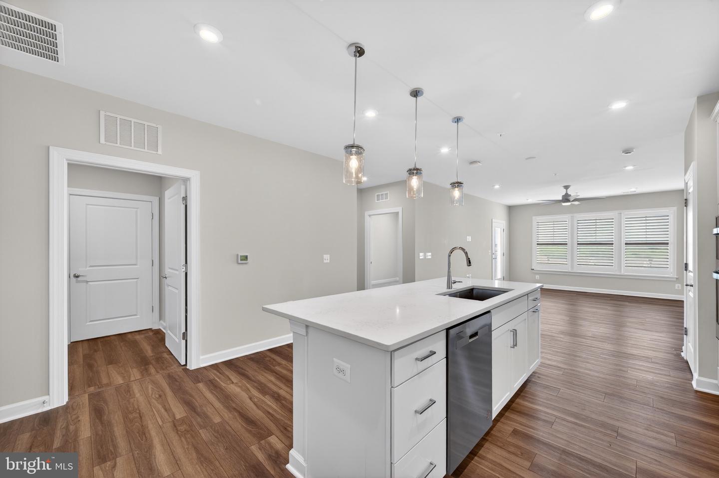 21630 Hawksbill High Cir #405 Property Photo 10