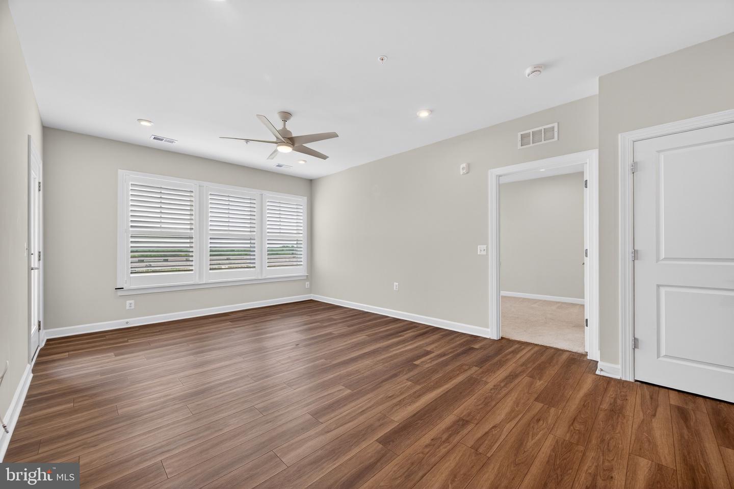 21630 Hawksbill High Cir #405 Property Photo 16