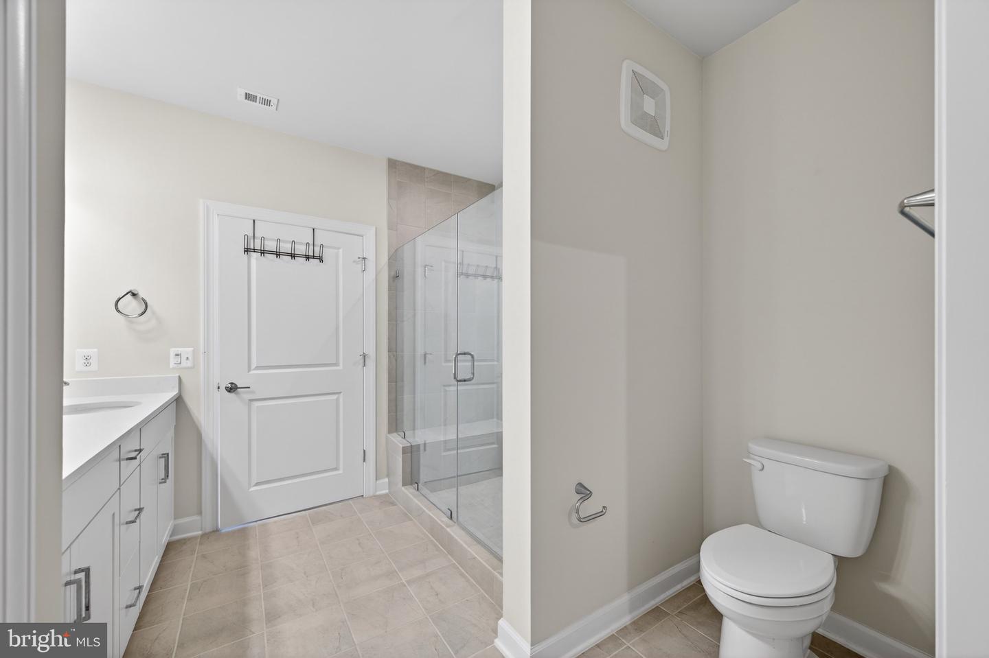 21630 Hawksbill High Cir #405 Property Photo 24