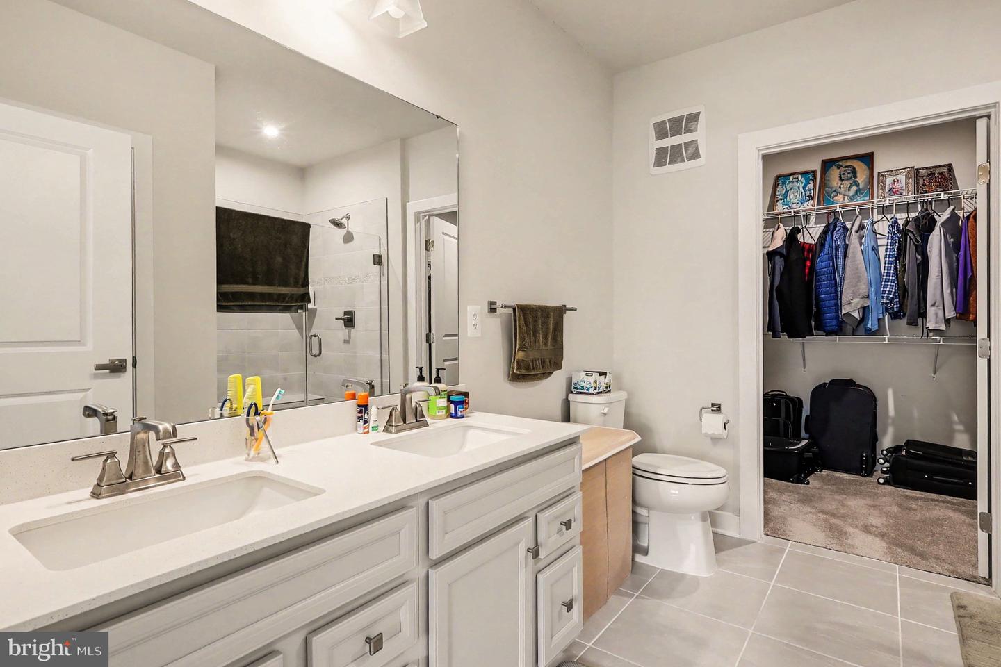 21460 Mount Sterling Ter #303 Property Photo 20