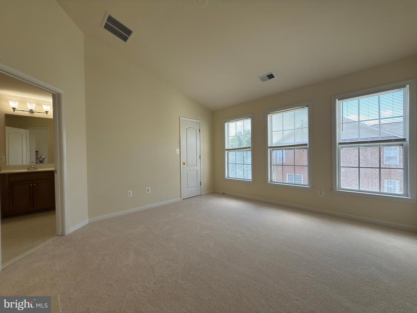 21929 Bayard Ter Property Photo 17