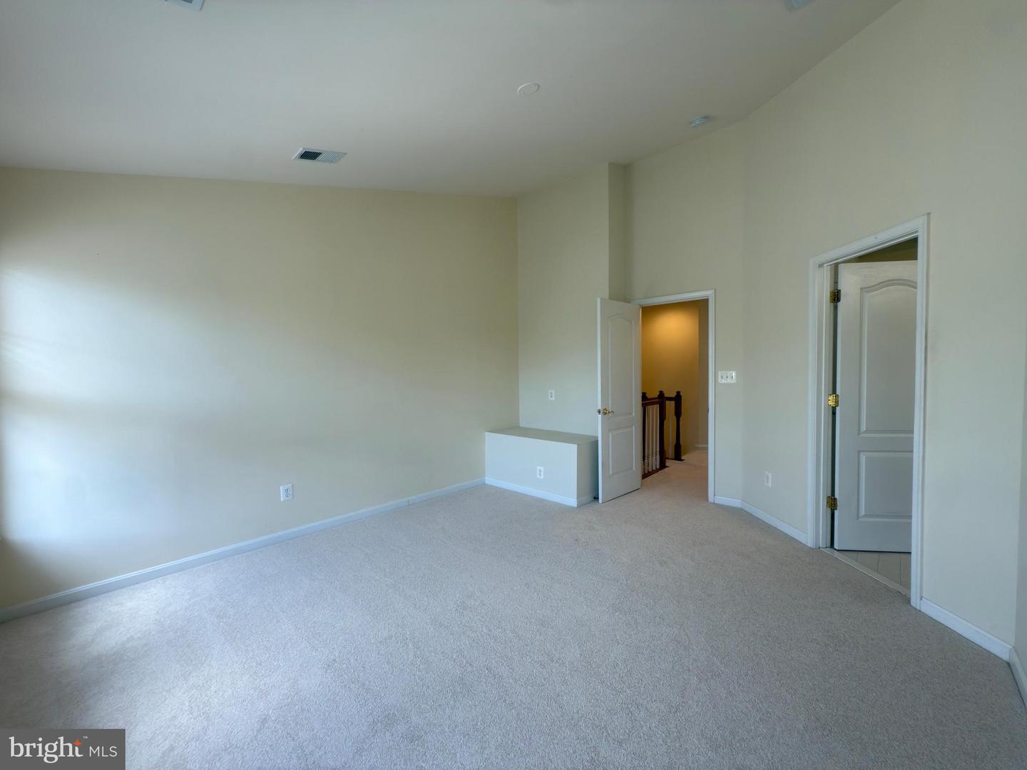 21929 Bayard Ter Property Photo 19