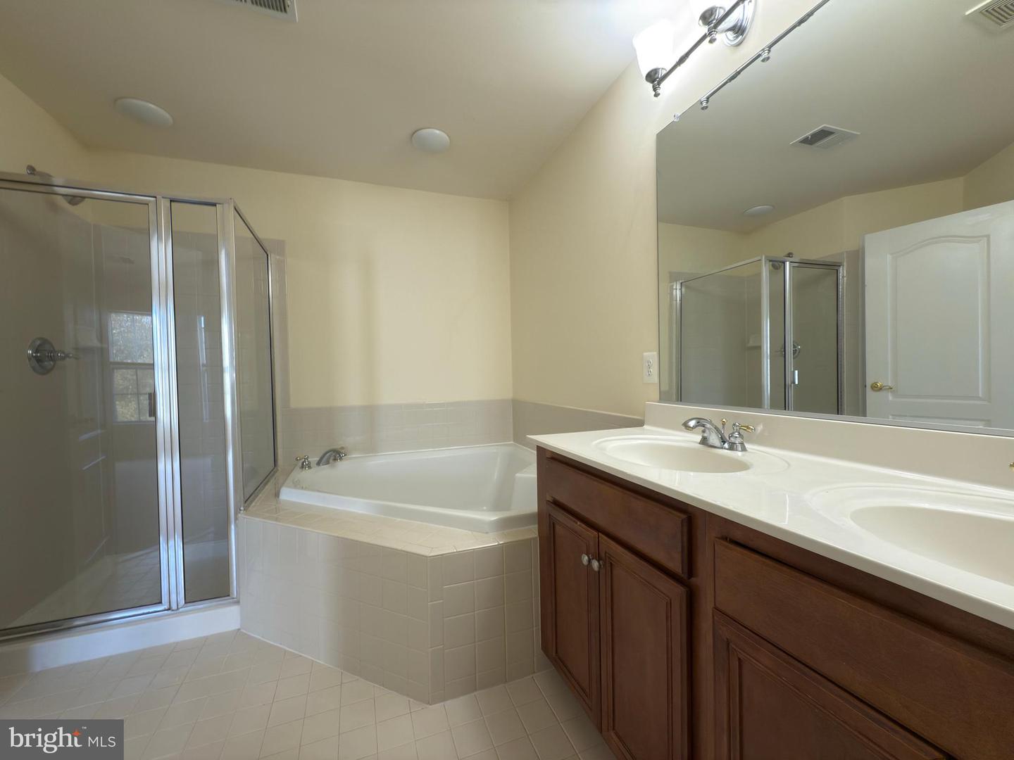 21929 Bayard Ter Property Photo 22