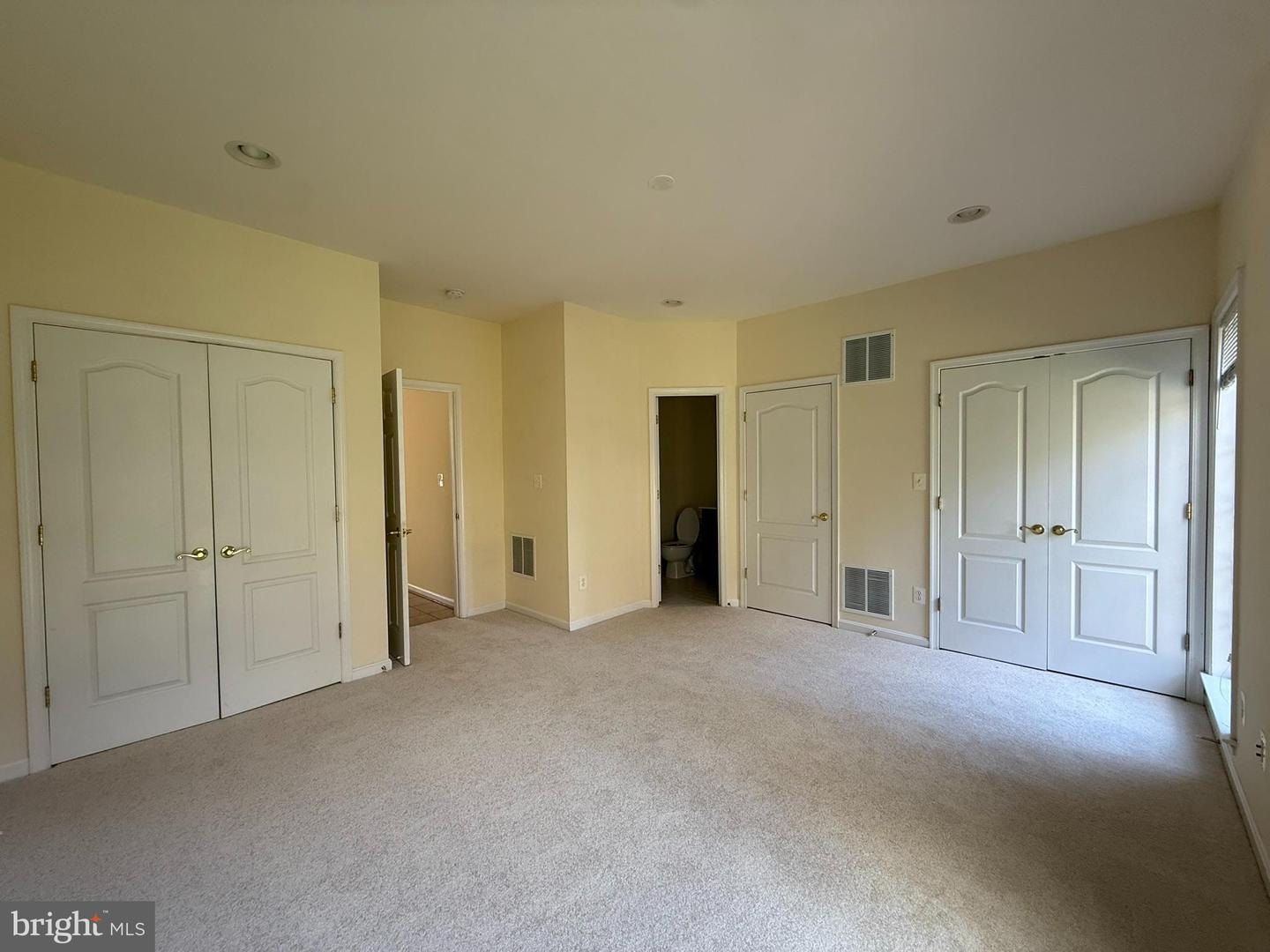 21929 Bayard Ter Property Photo 32