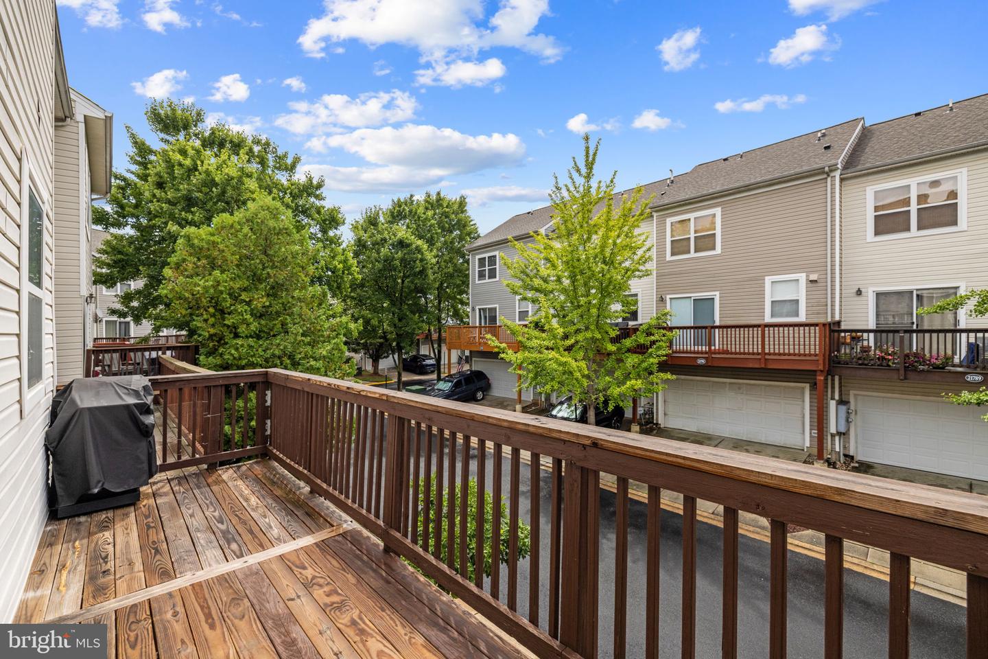 21790 Dragons Green Sq Property Photo 35