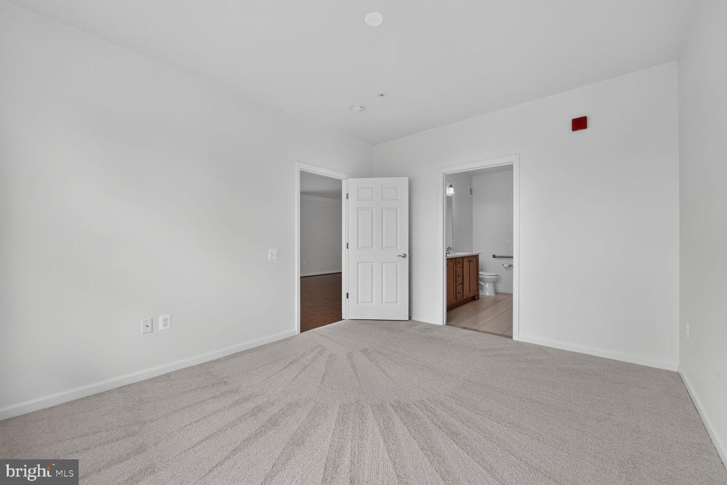 20580 Hope Spring Ter #204 Property Photo 24