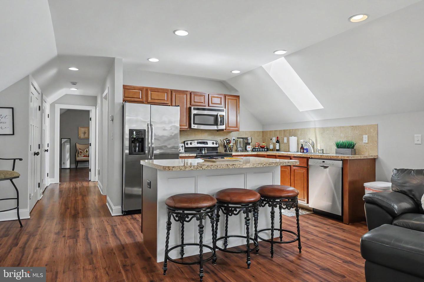 16081 Purcellville Rd Property Photo 5