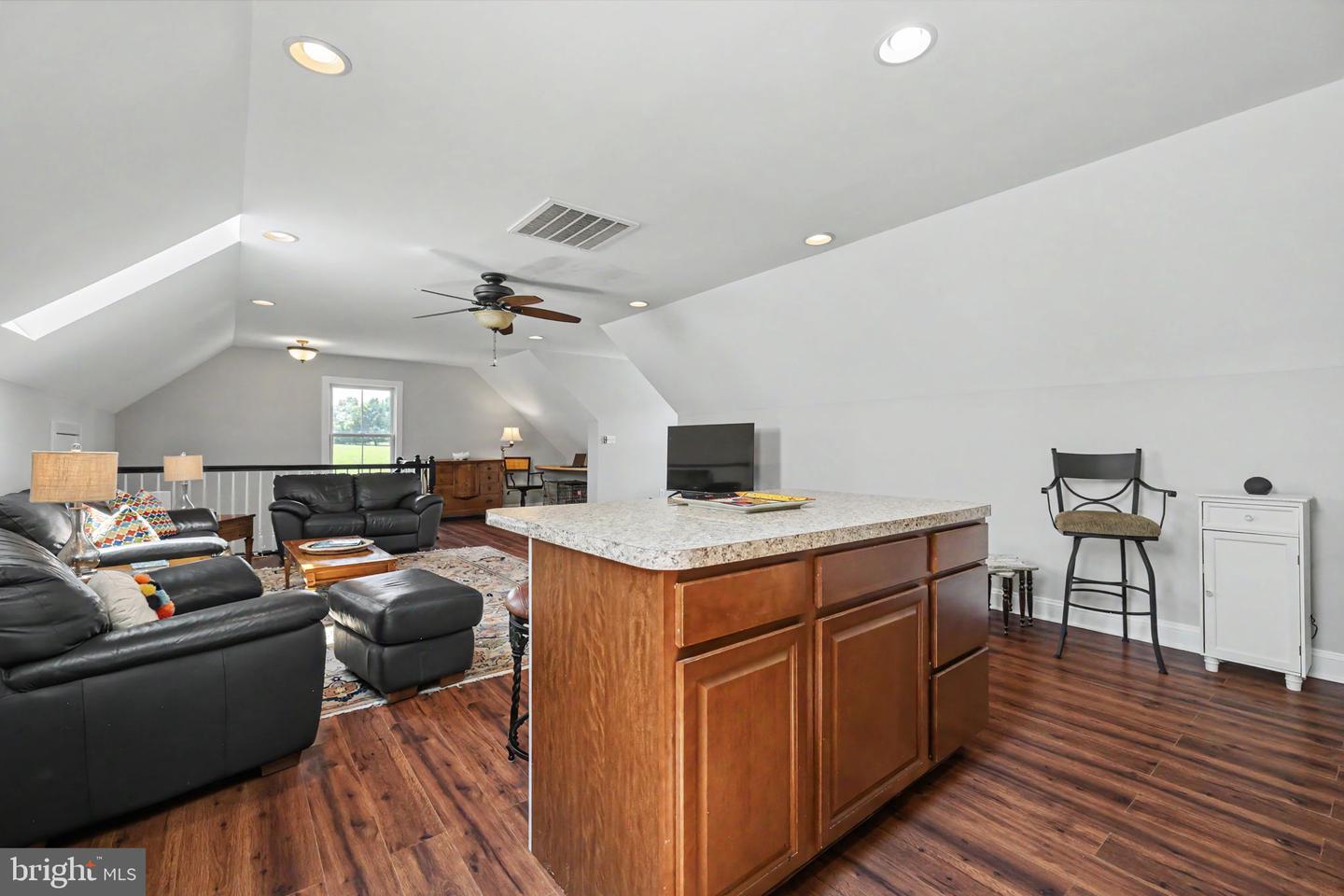 16081 Purcellville Rd Property Photo 110