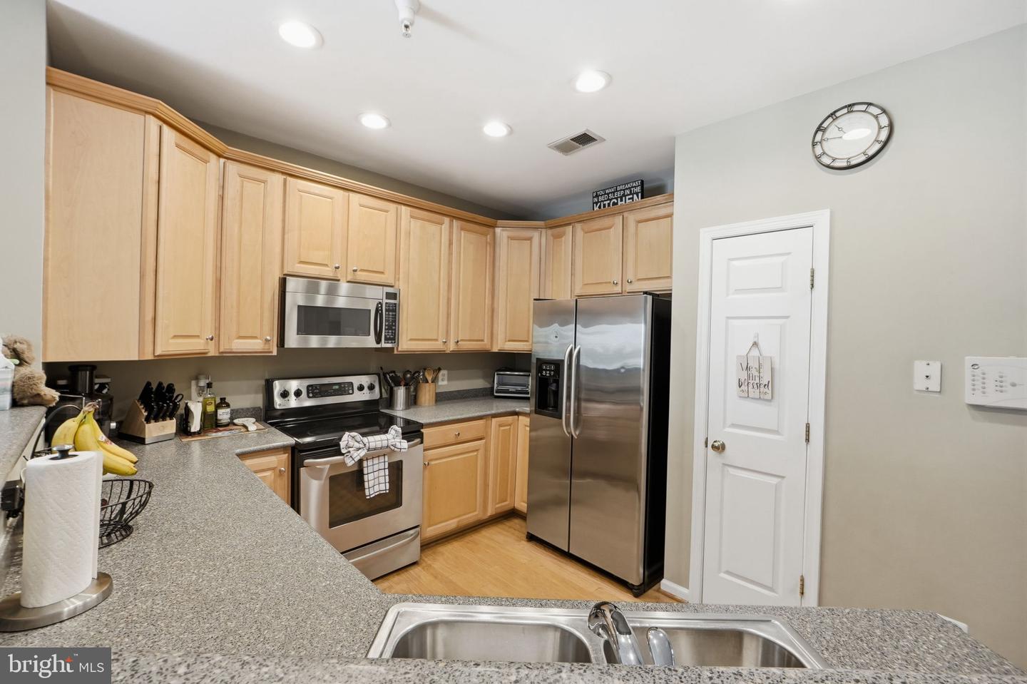 20228 Nightwatch St Property Photo 10
