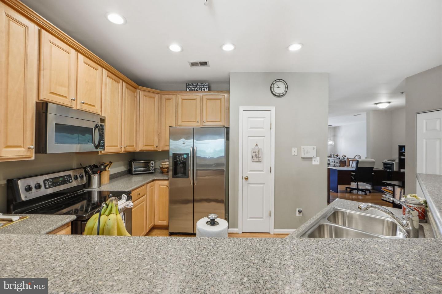 20228 Nightwatch St Property Photo 11