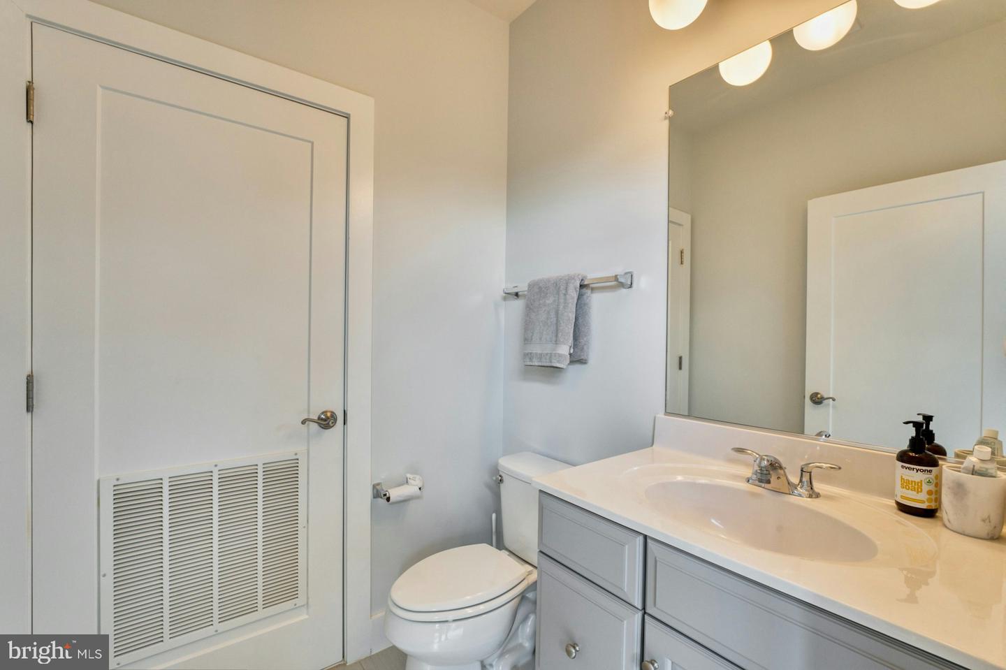 44714 Ellsworth Ter Property Photo 52