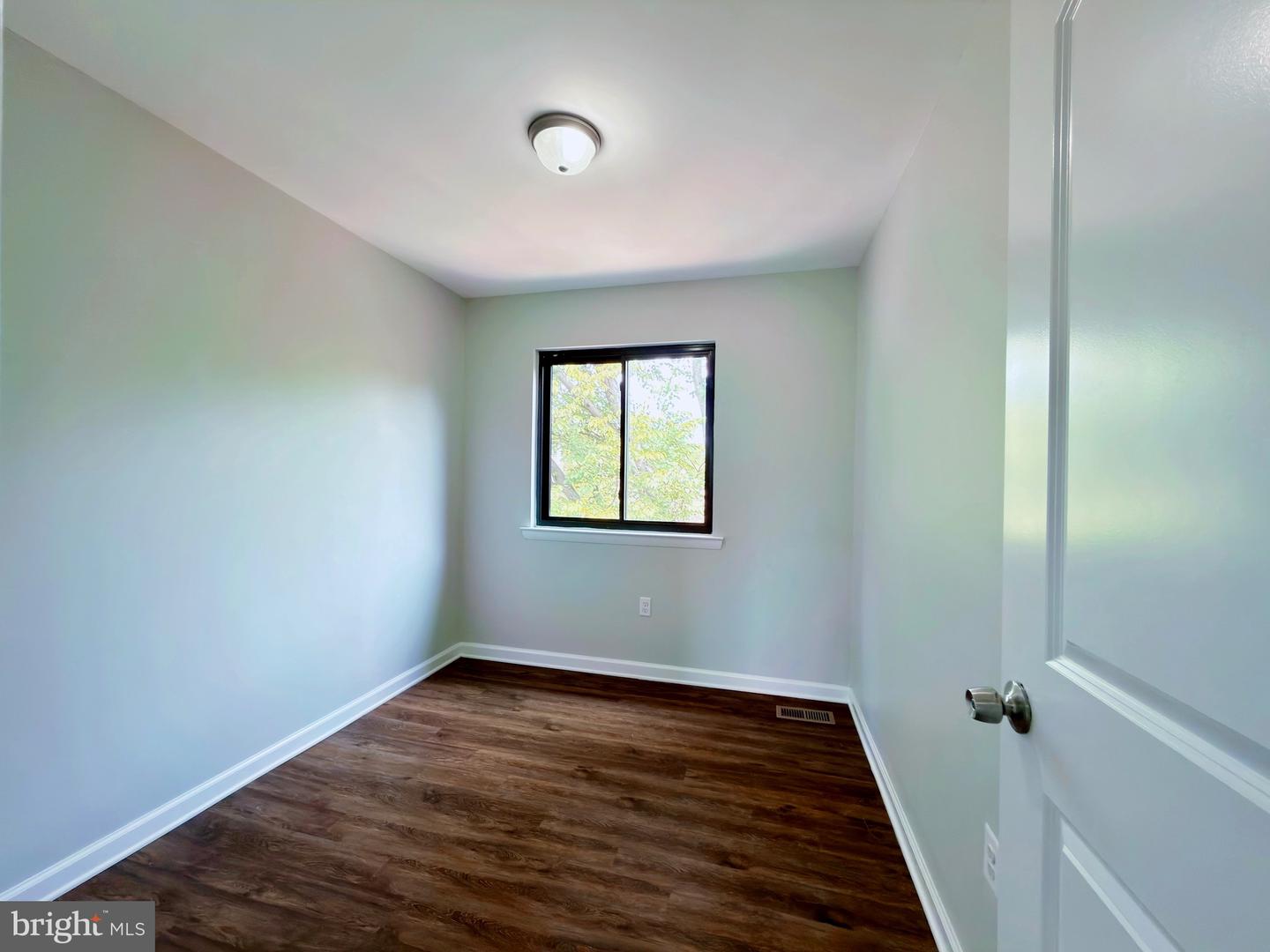 30 Sugarland Square Ct Property Photo 15
