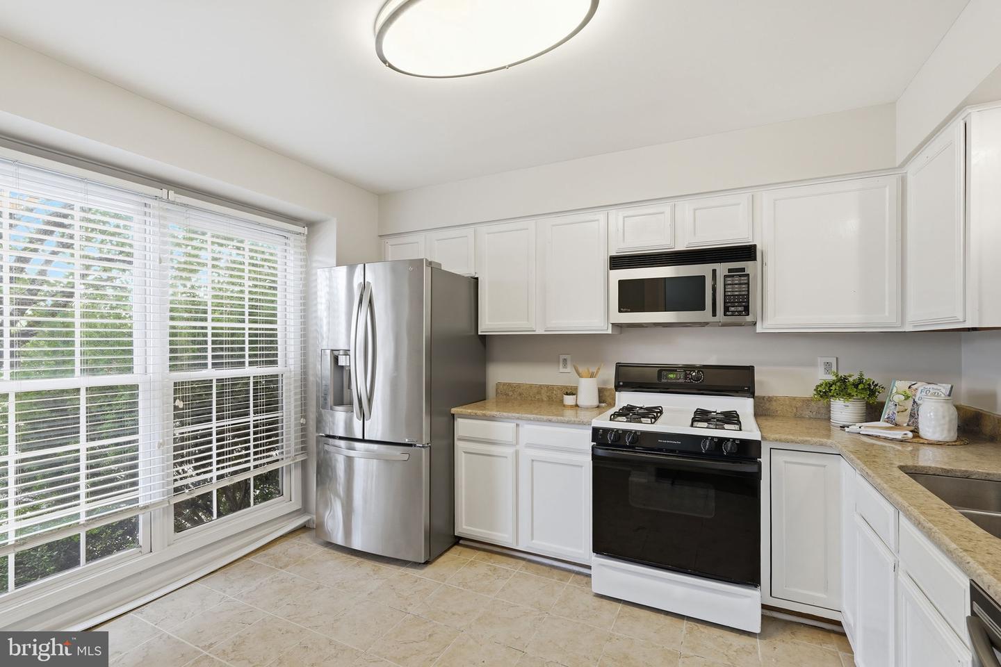 43571 Plantation Ter Property Photo 5