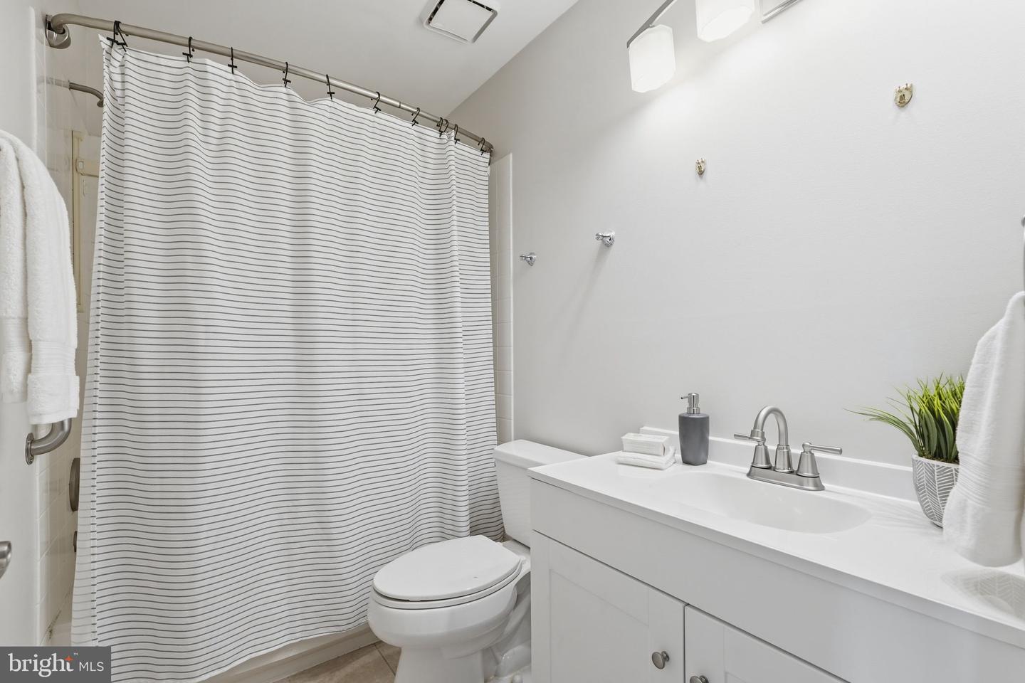 43571 Plantation Ter Property Photo 24