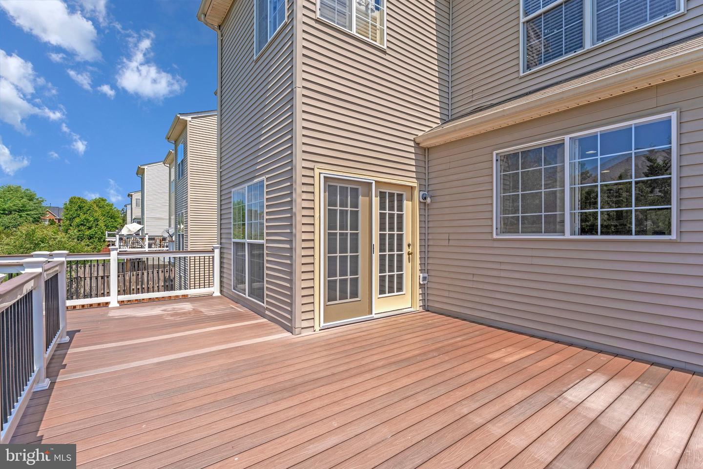 22247 Waterberry Ter Property Photo 15