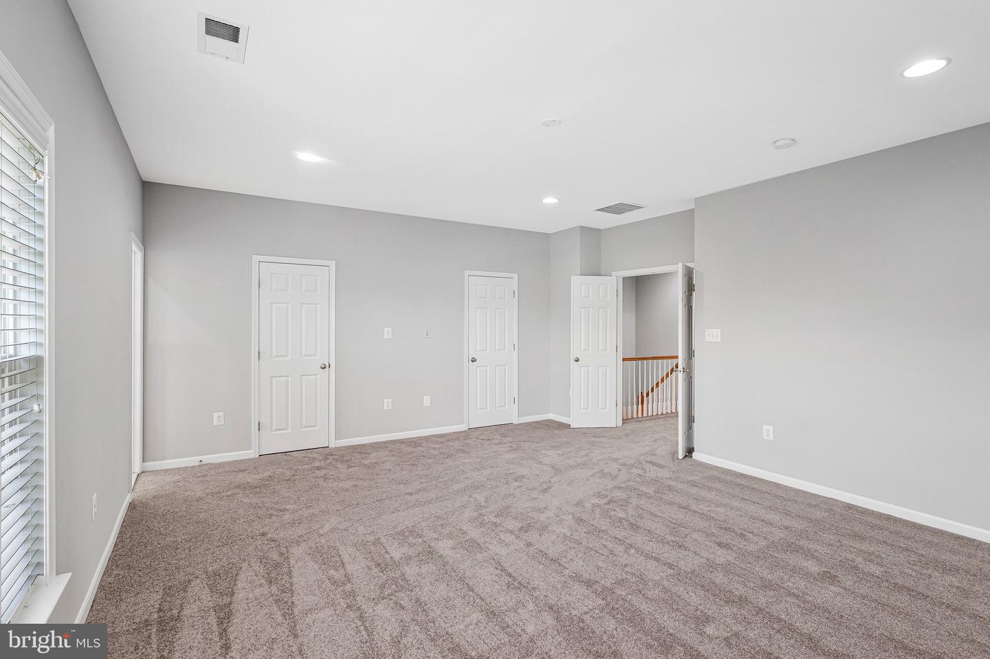22247 Waterberry Ter Property Photo 19