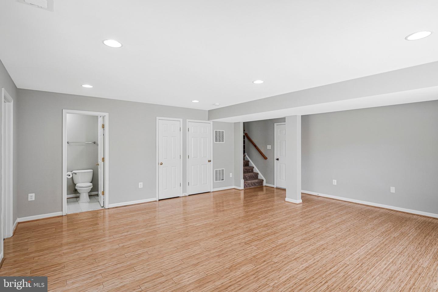 22247 Waterberry Ter Property Photo 28