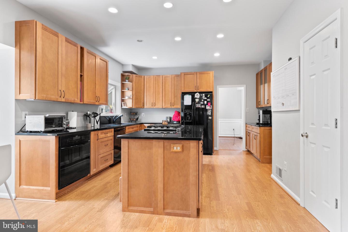46450 Saffron Ct Property Photo 9