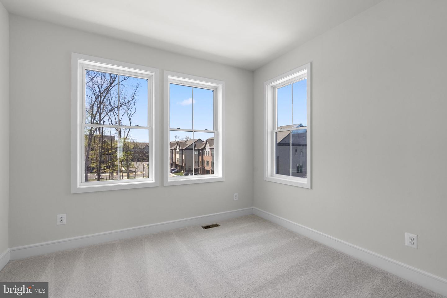 2 Picasso Square #tyce 24-f2 Property Photo 20