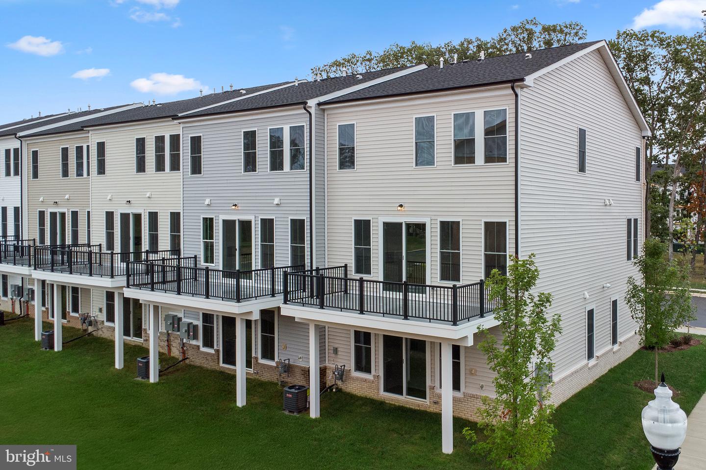 2 Picasso Square #tyce 24-f2 Property Photo 25