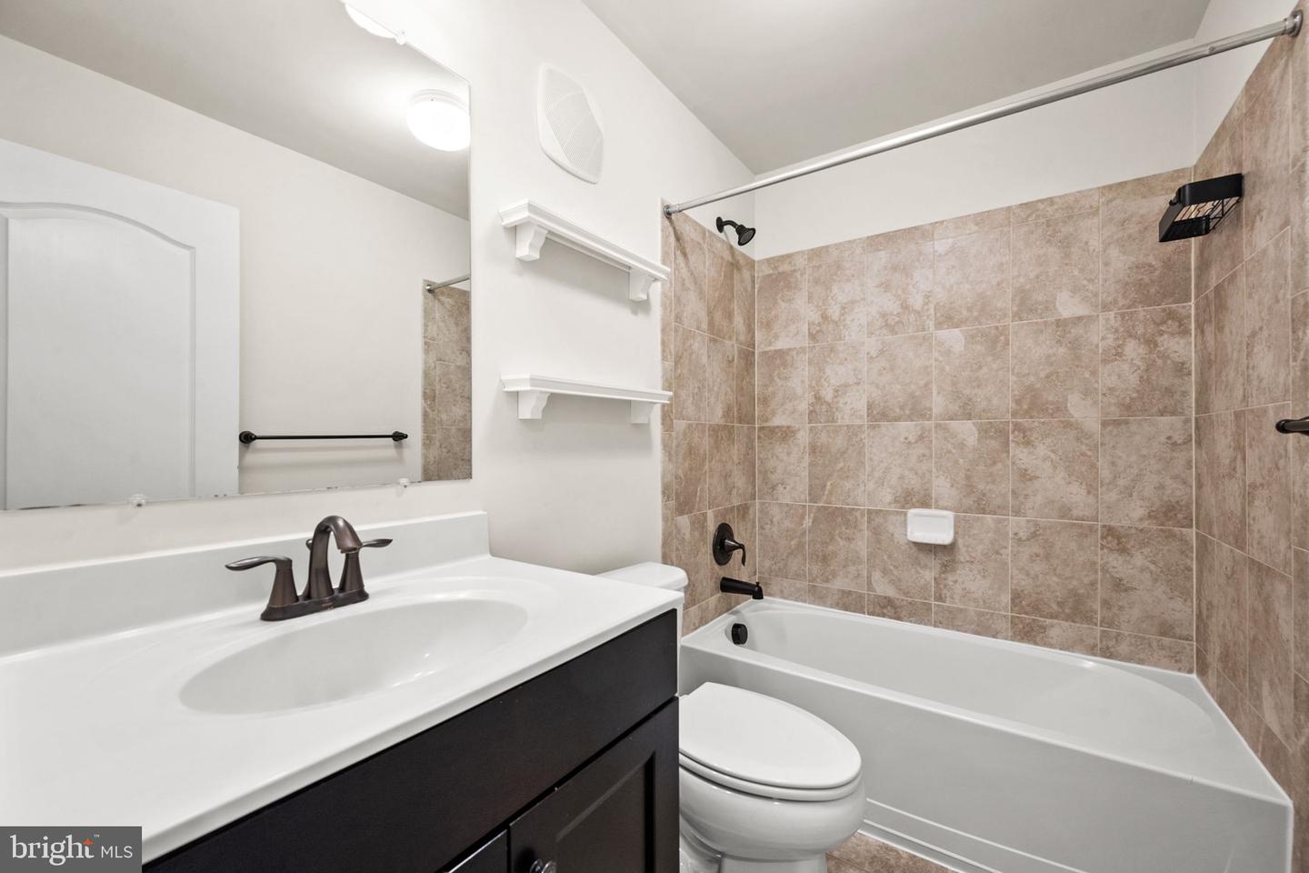 42572 Wildly Ter Property Photo 33