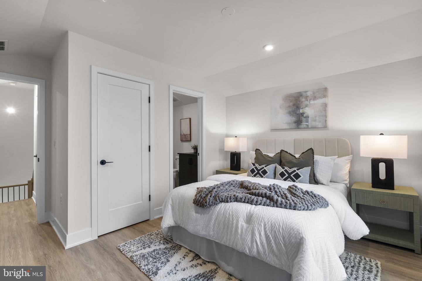 3 Ambrose Tree Pl #sasha 31-f2 Property Photo 14