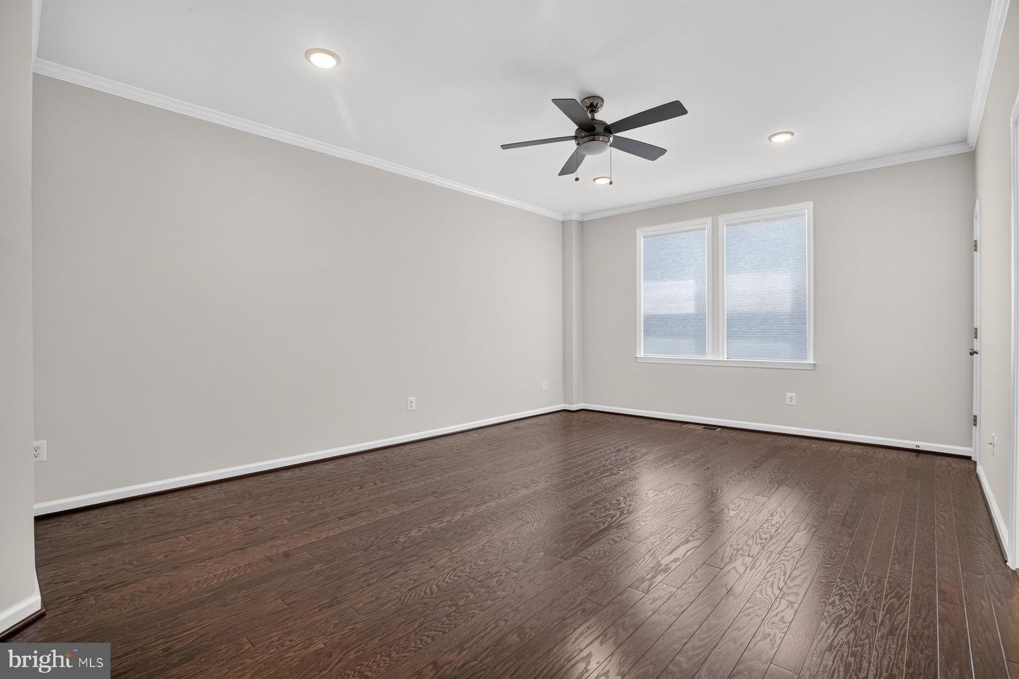 24498 Amherst Forest Ter Property Photo 13