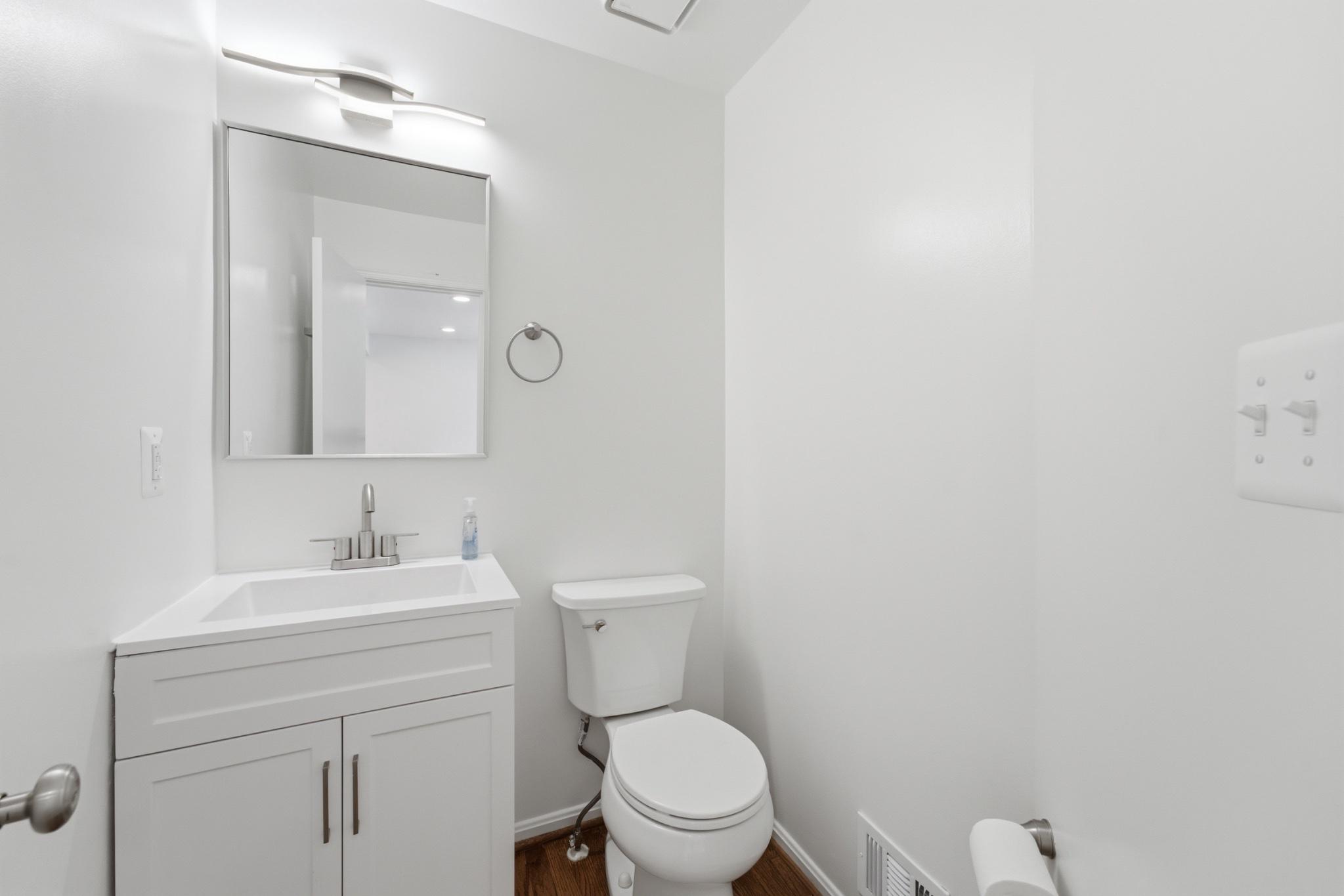 46757 Hobblebush Ter Property Photo 16