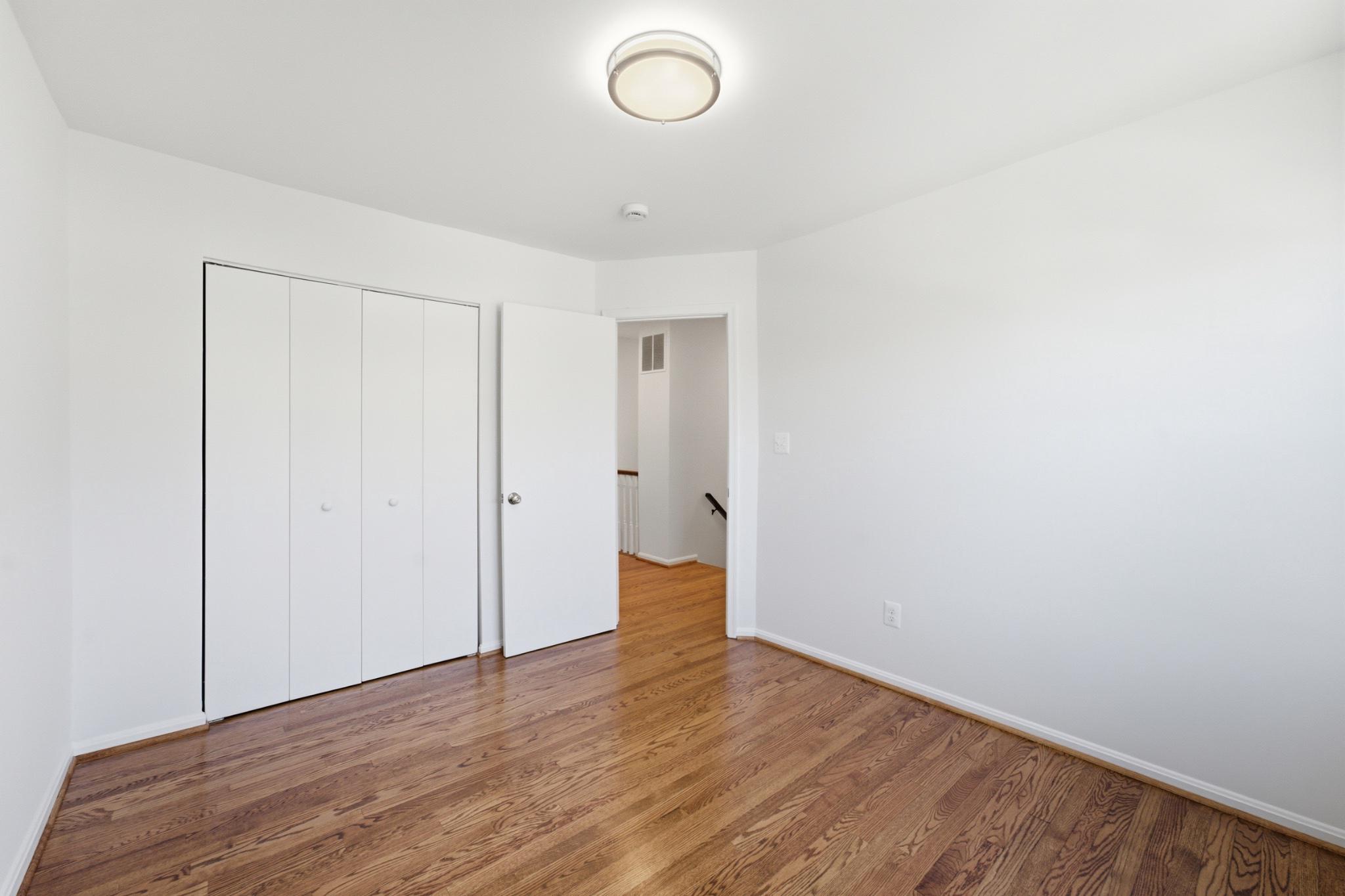 46757 Hobblebush Ter Property Photo 25