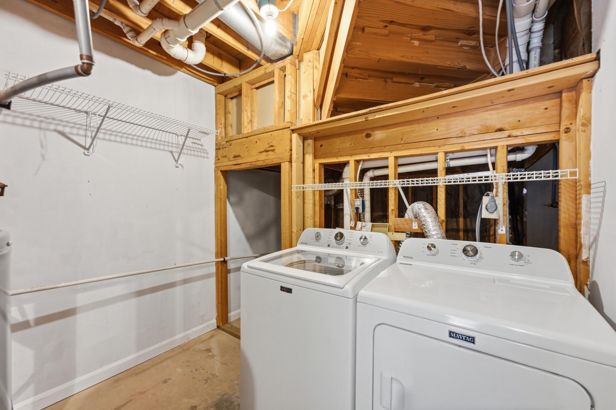 46757 Hobblebush Ter Property Photo 32