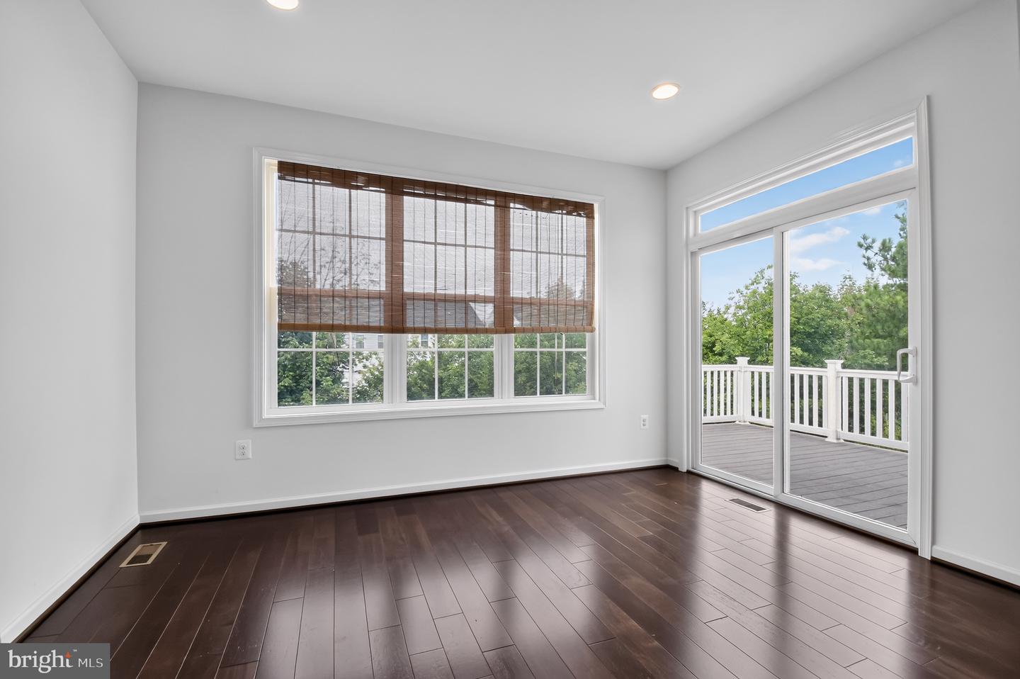 25099 Prairie Fire Sq Property Photo 13