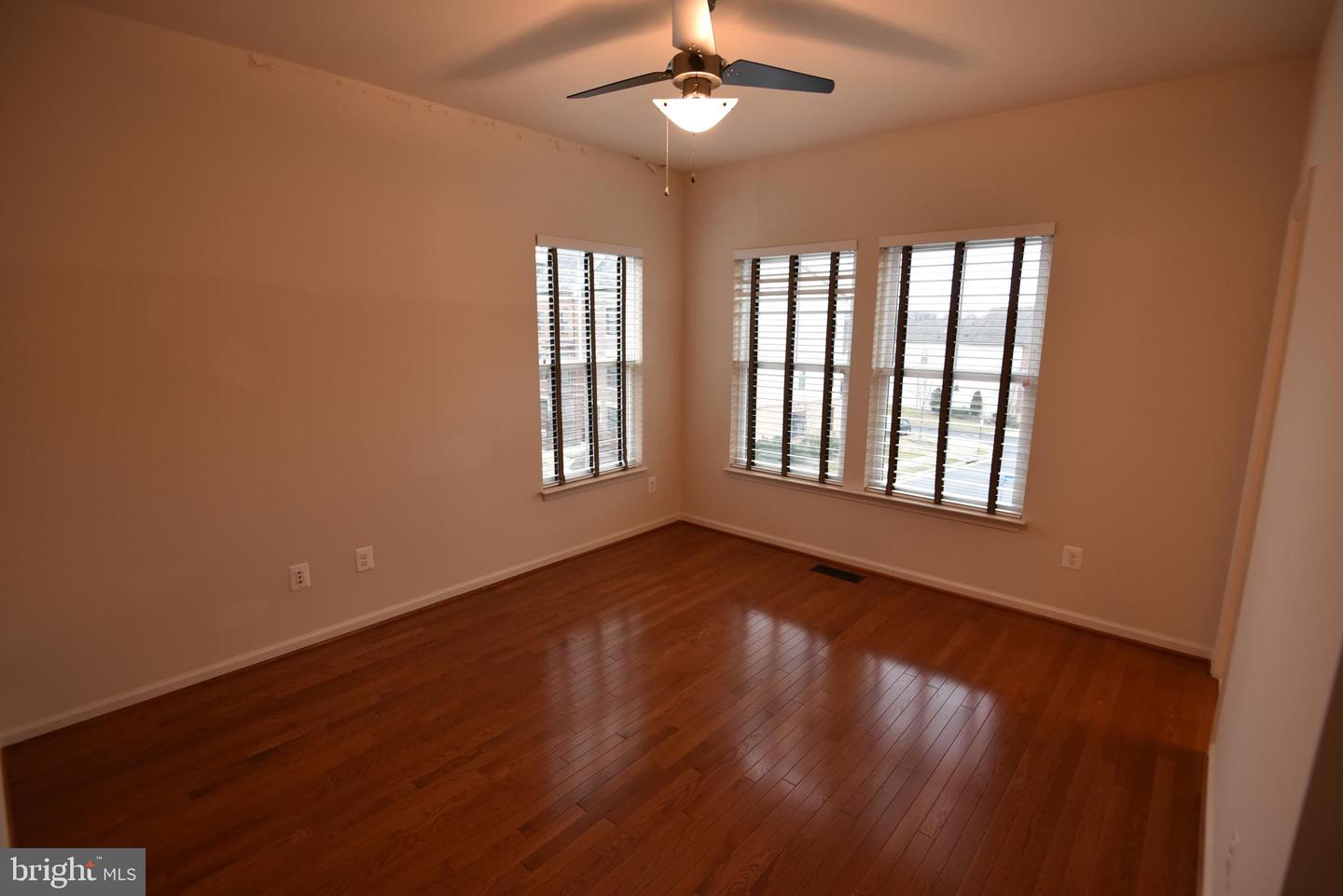 20425 Codman Dr Property Photo 20