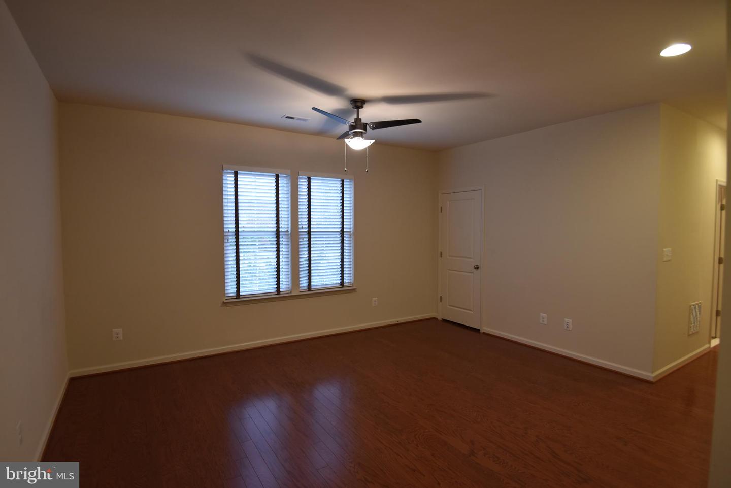 20425 Codman Dr Property Photo 27