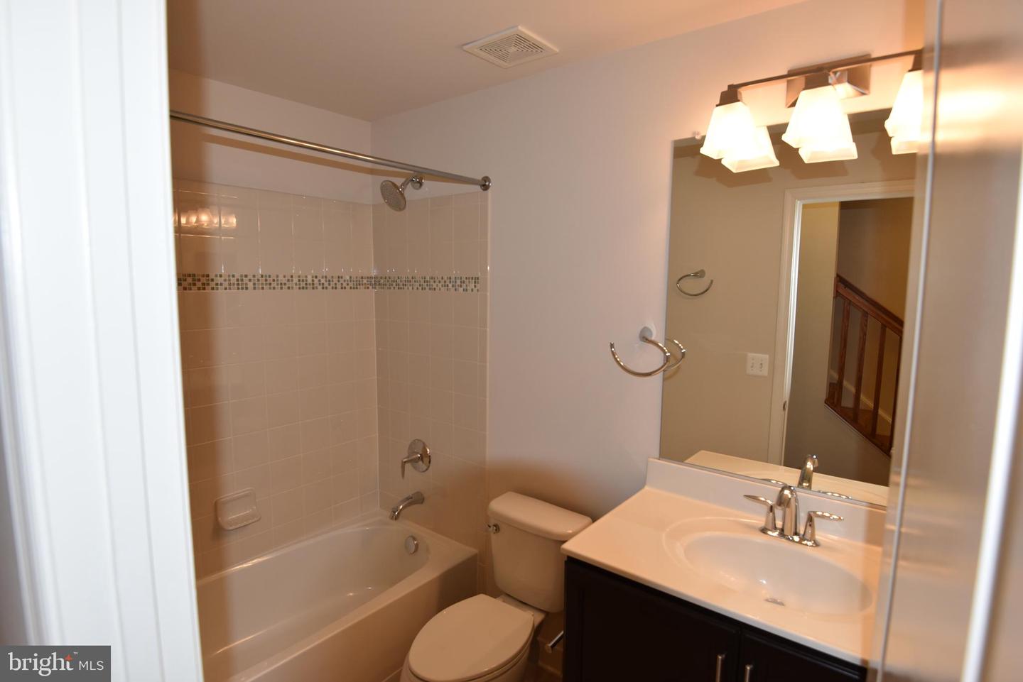 20425 Codman Dr Property Photo 30