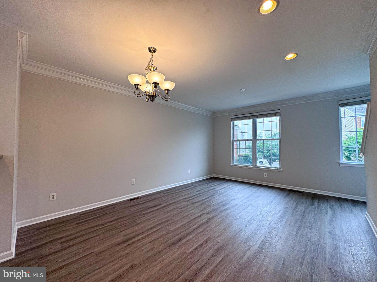 25154 Monteith Ter Property Photo 36