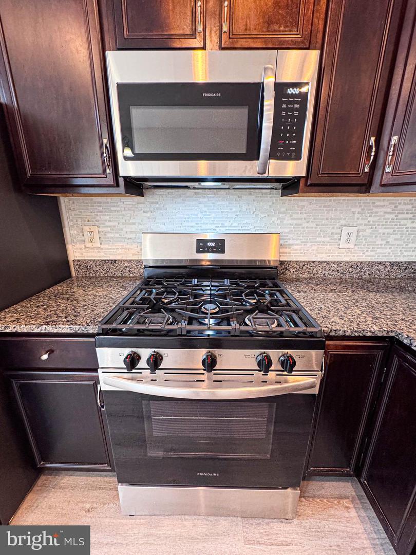 25154 Monteith Ter Property Photo 64