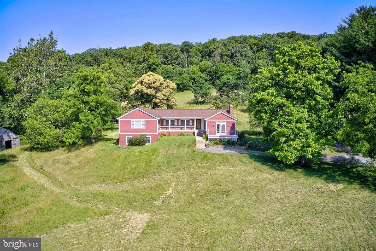 13471 Sagle Rd Property Photo 9