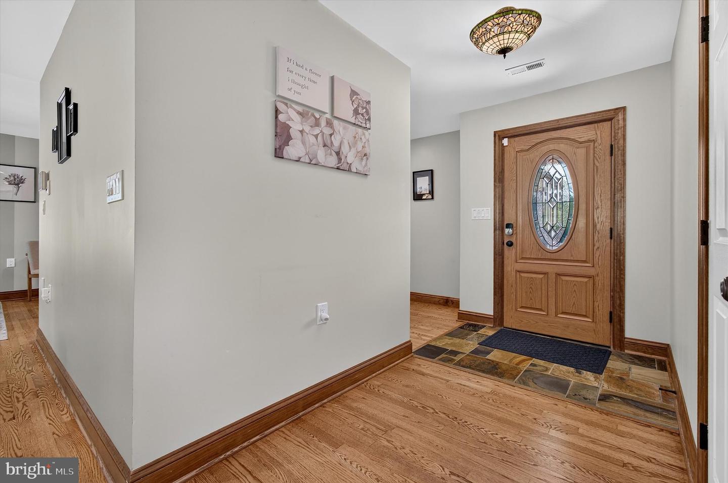 13471 Sagle Rd Property Photo 12